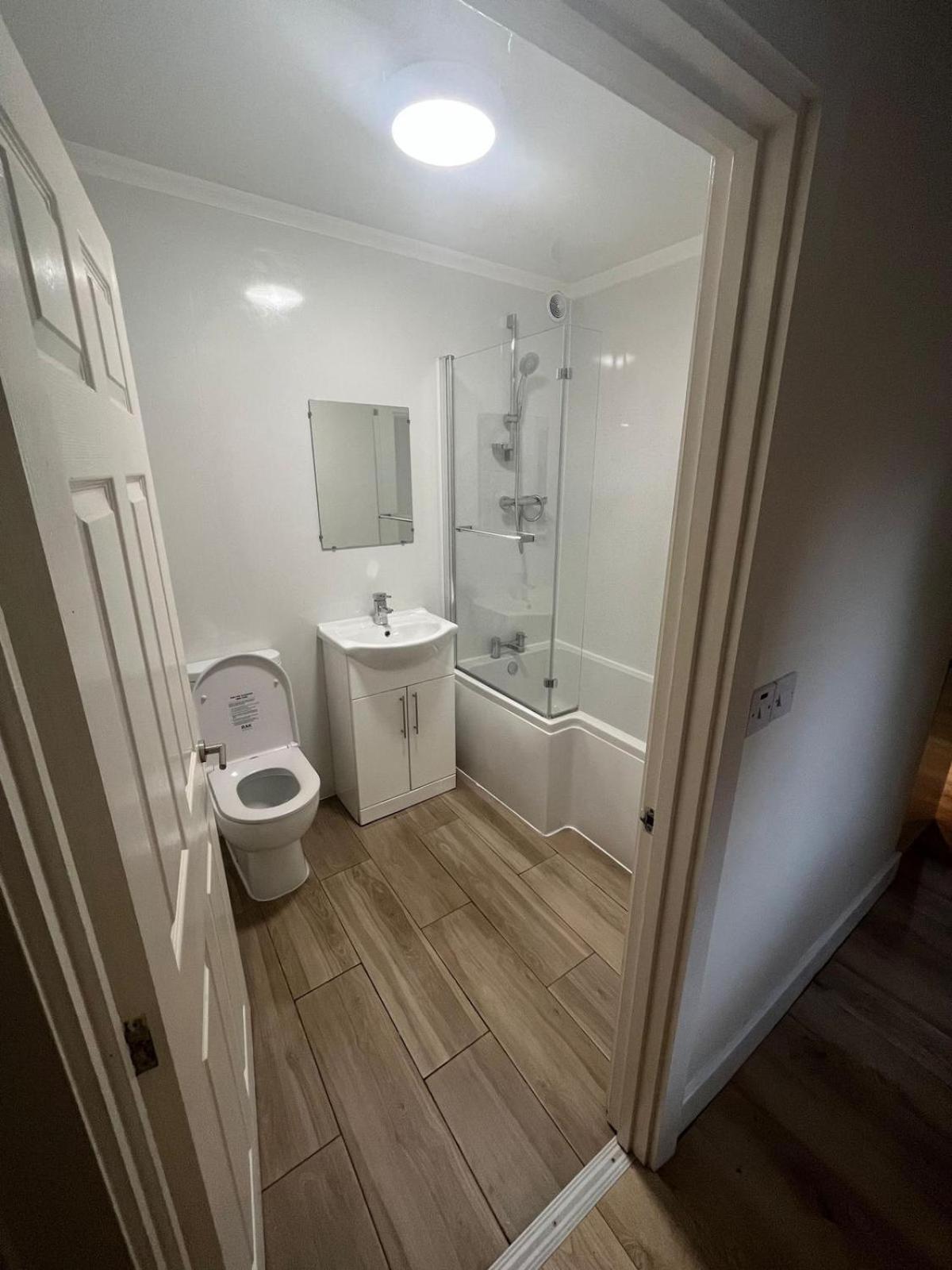 1 Bedroom Flat With Parking Leicester Exterior photo